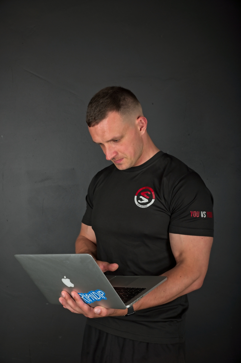 alt="1:1 personal training session with Artem in Archway studio"