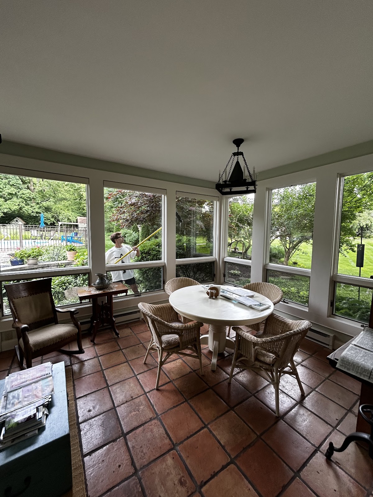 Clean exterior windows on San Diego area home
