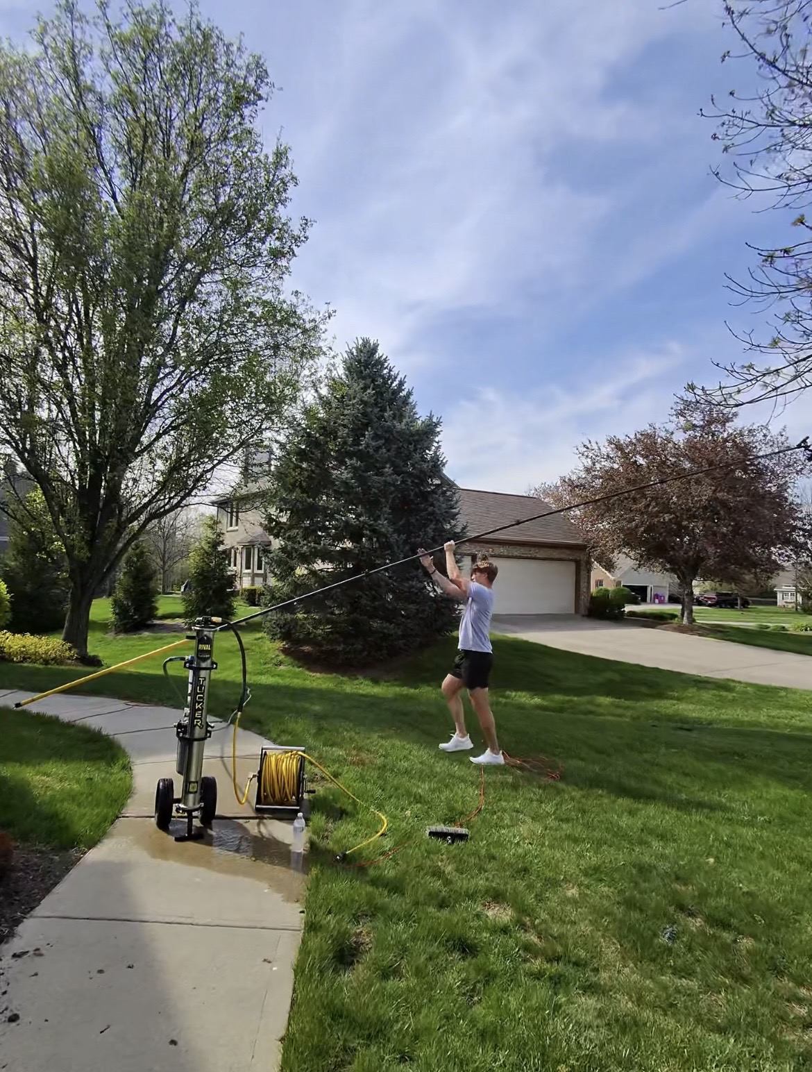 Whiteline Window Washing professional residential window service