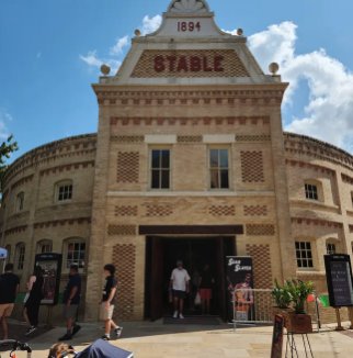 Sean Slater performing at Historic Stable Hall