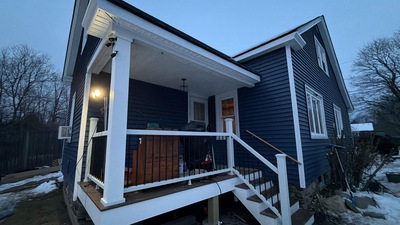 {{ custom_values.service_1 }} in {{custom_values.area_3})