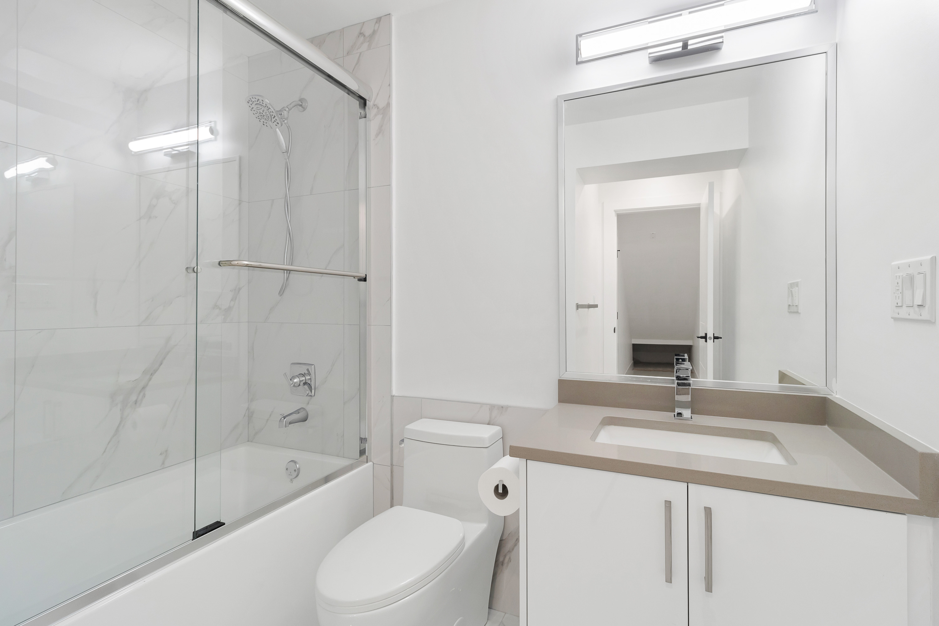 Custom home build at 11308 79 Ave, Delta, photo 25, Anra Developments