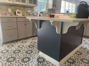 {{ custom_values.service_3 }} in {{custom_values.area_3})