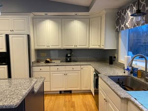 {{ custom_values.service_2 }} in {{custom_values.area_2})