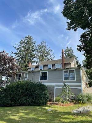 {{ custom_values.service_3 }} in {{custom_values.area_3})