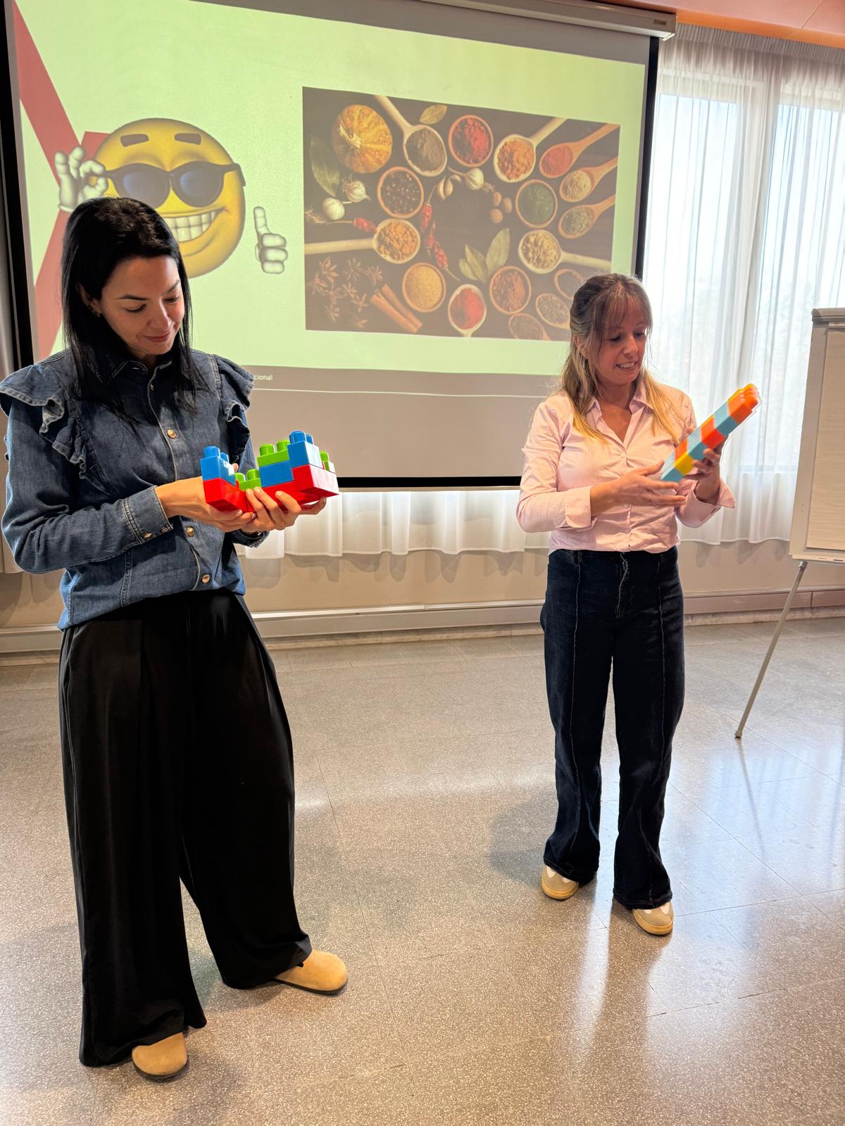 Entrenamiento experiencial a través de dinámicas y juegos
