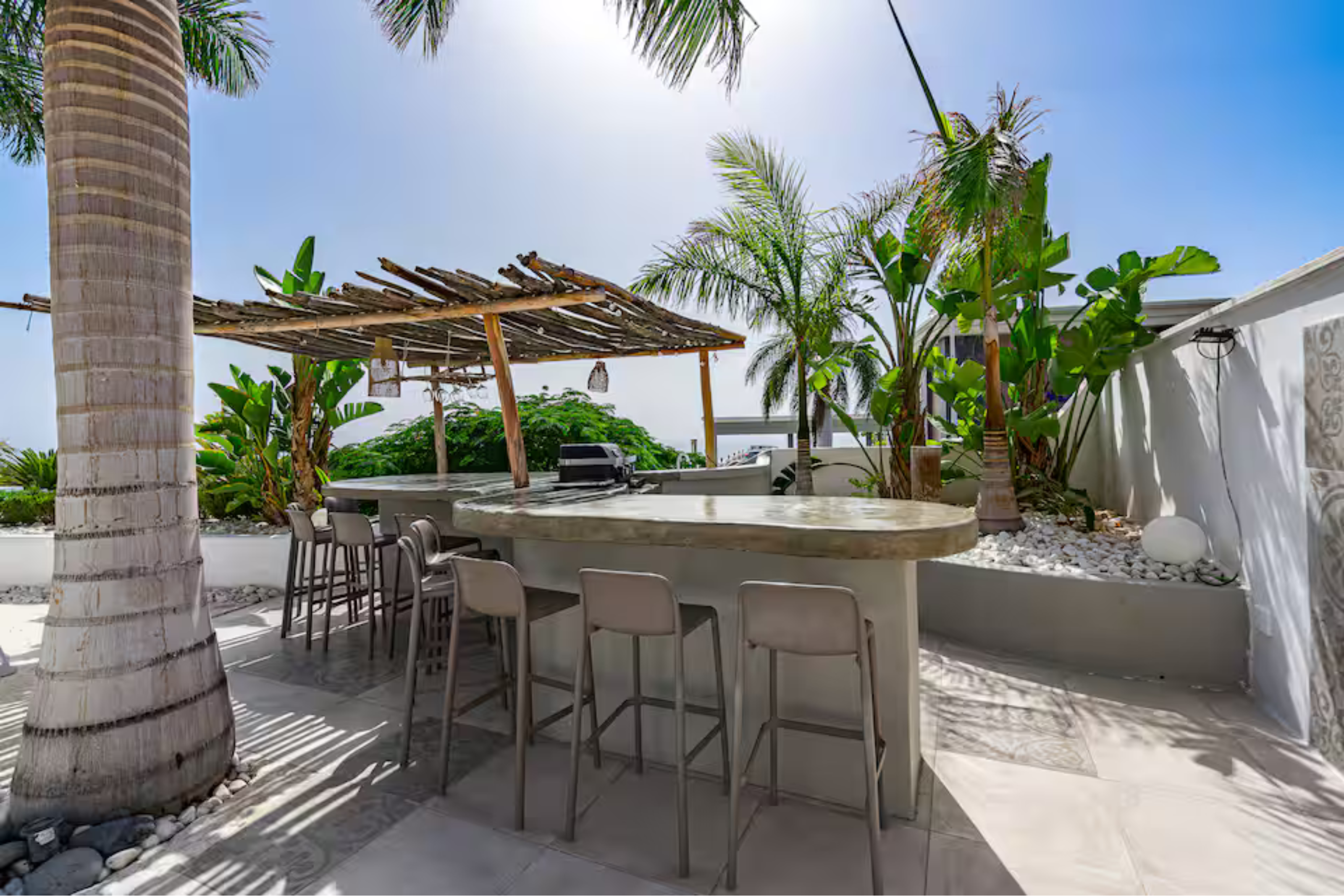 Mood elegante, vibes Canarie