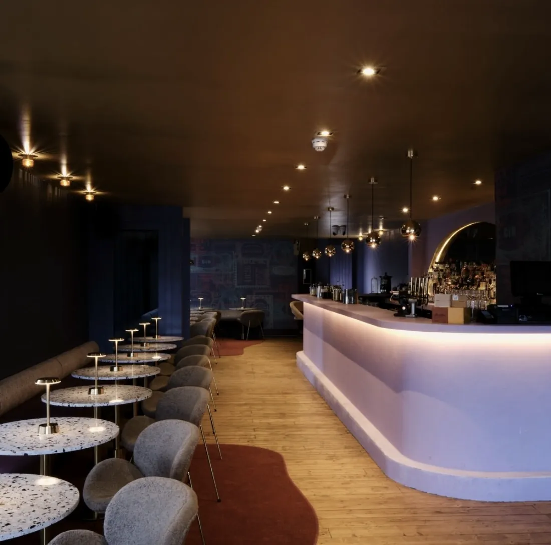 The illuminated curved bar front built by CTD Scotland at The Cocktail Mafia.