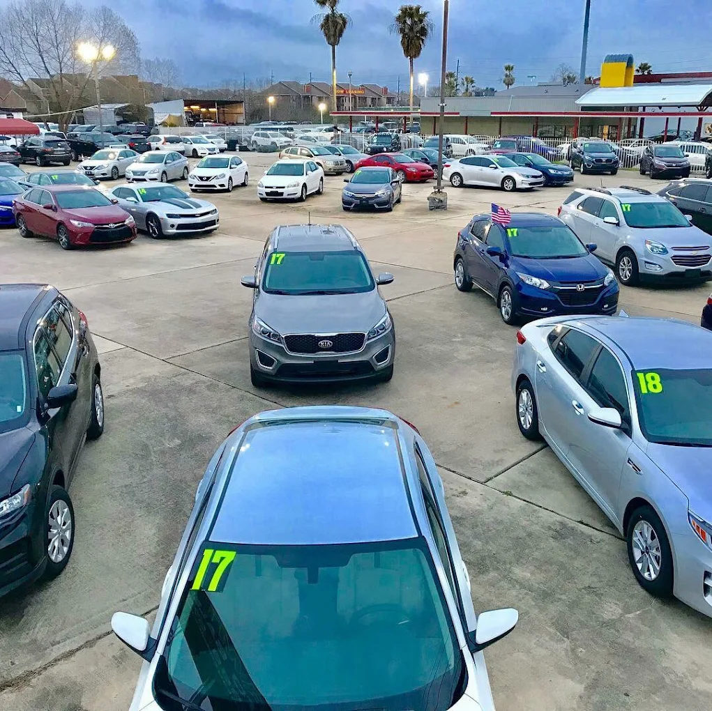 Foto del lote de carros del cliente