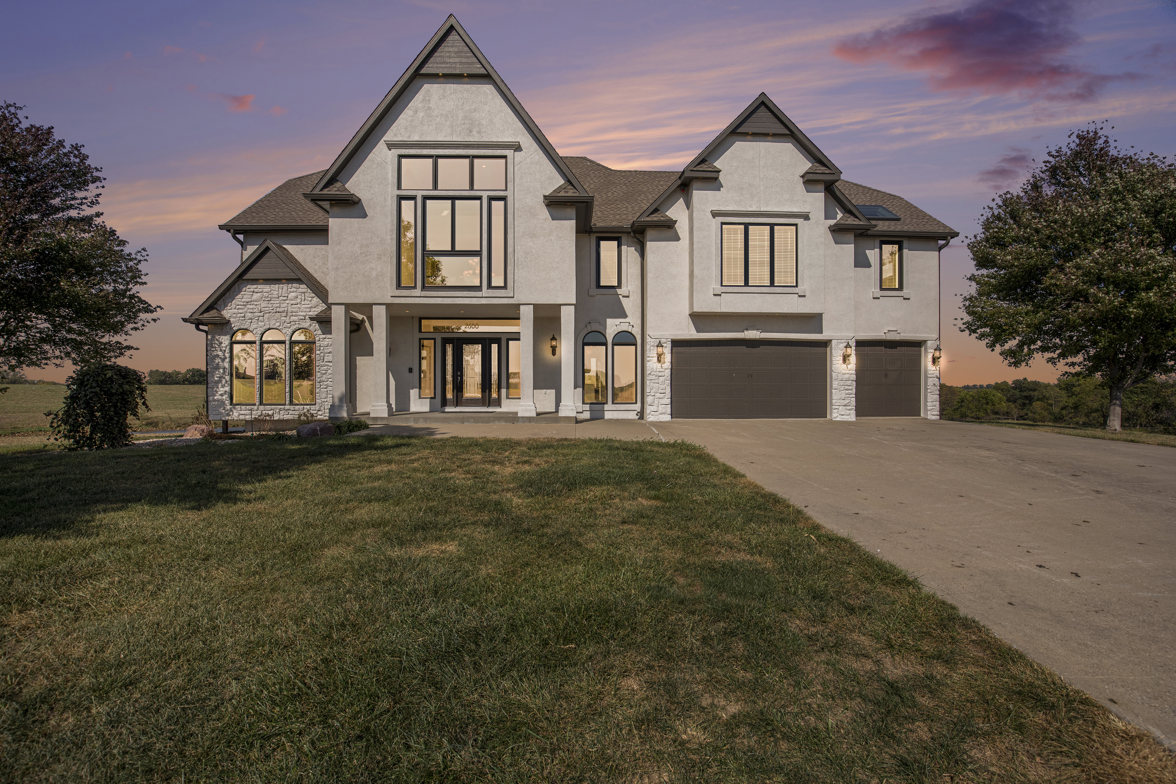 2600 NW 108th Street Kansas City MO Estate