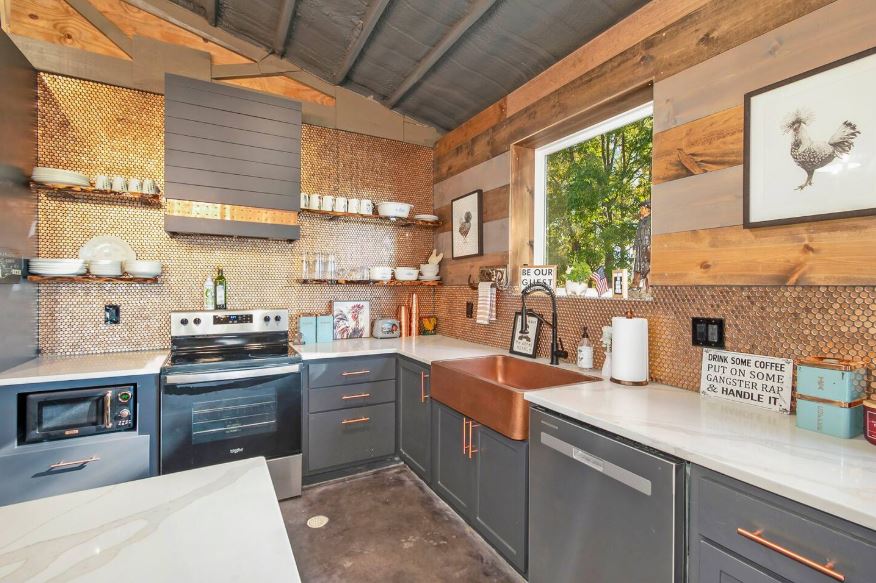 Kitchen area with ample counter space for cooking