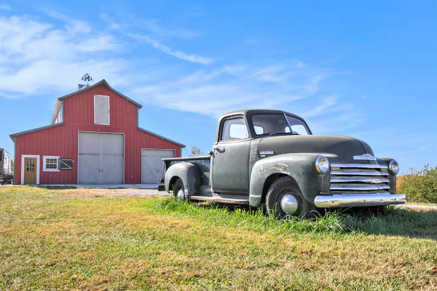 Family Vacations in Missouri: A Farm Stay Kids Will Love