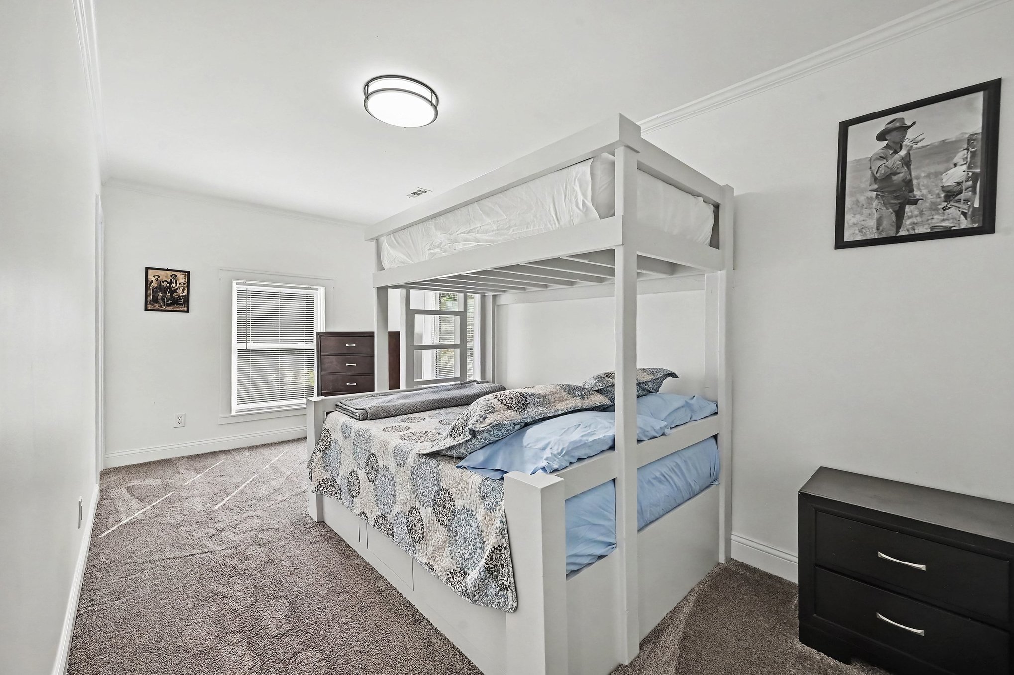 Second bunk room with built-in bunk bed
