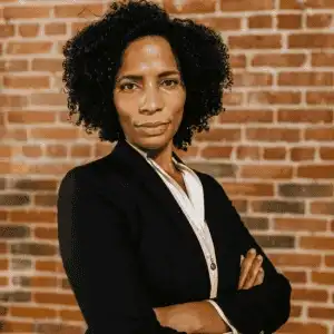 alt="Michelle R., a busy professional and happy home cleaning customer from Annapolis, MD."