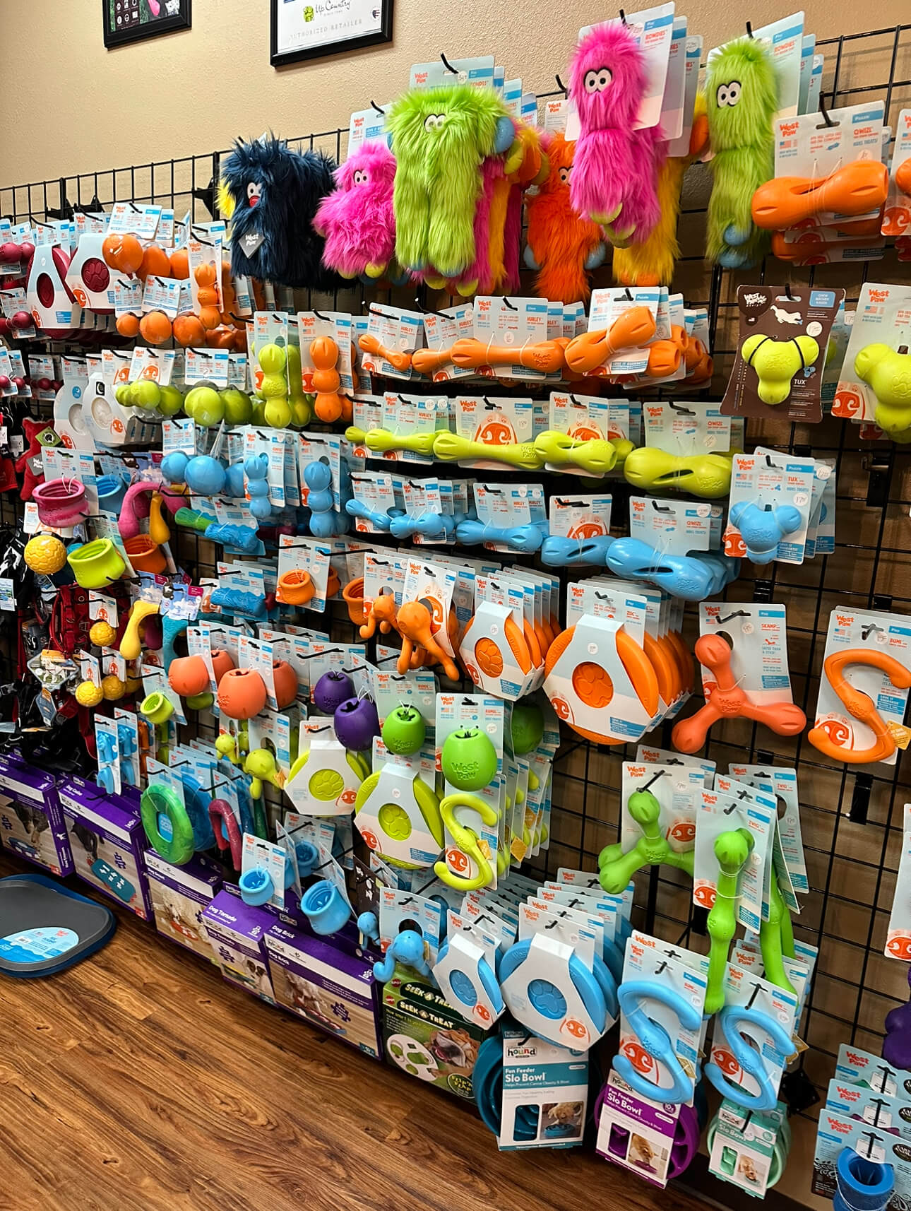 toppl or kong style feeders