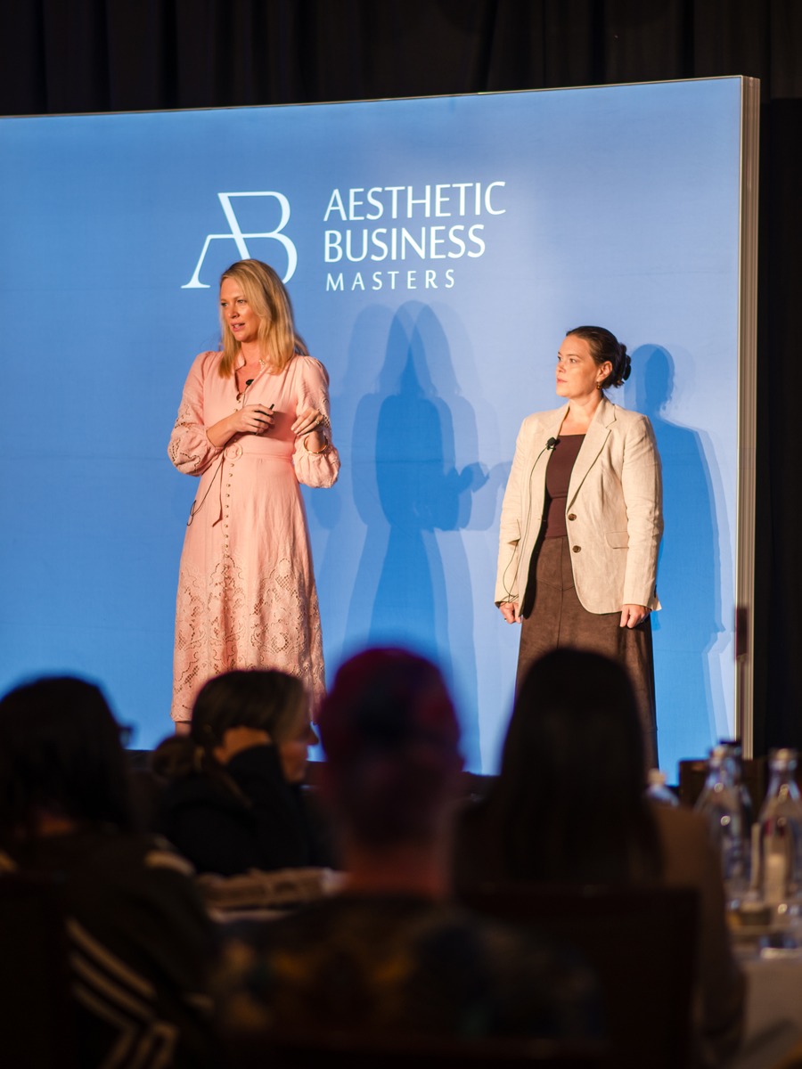 Kelly Wotherspoon and Alicia Hagen on stage together