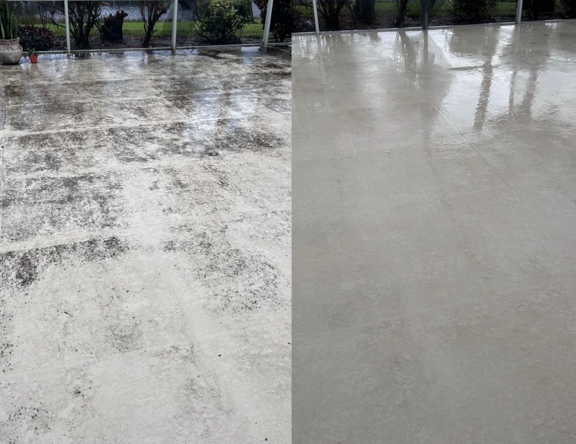 Before and after of a Shoreline Pressure Washing job on the Treasure Coast