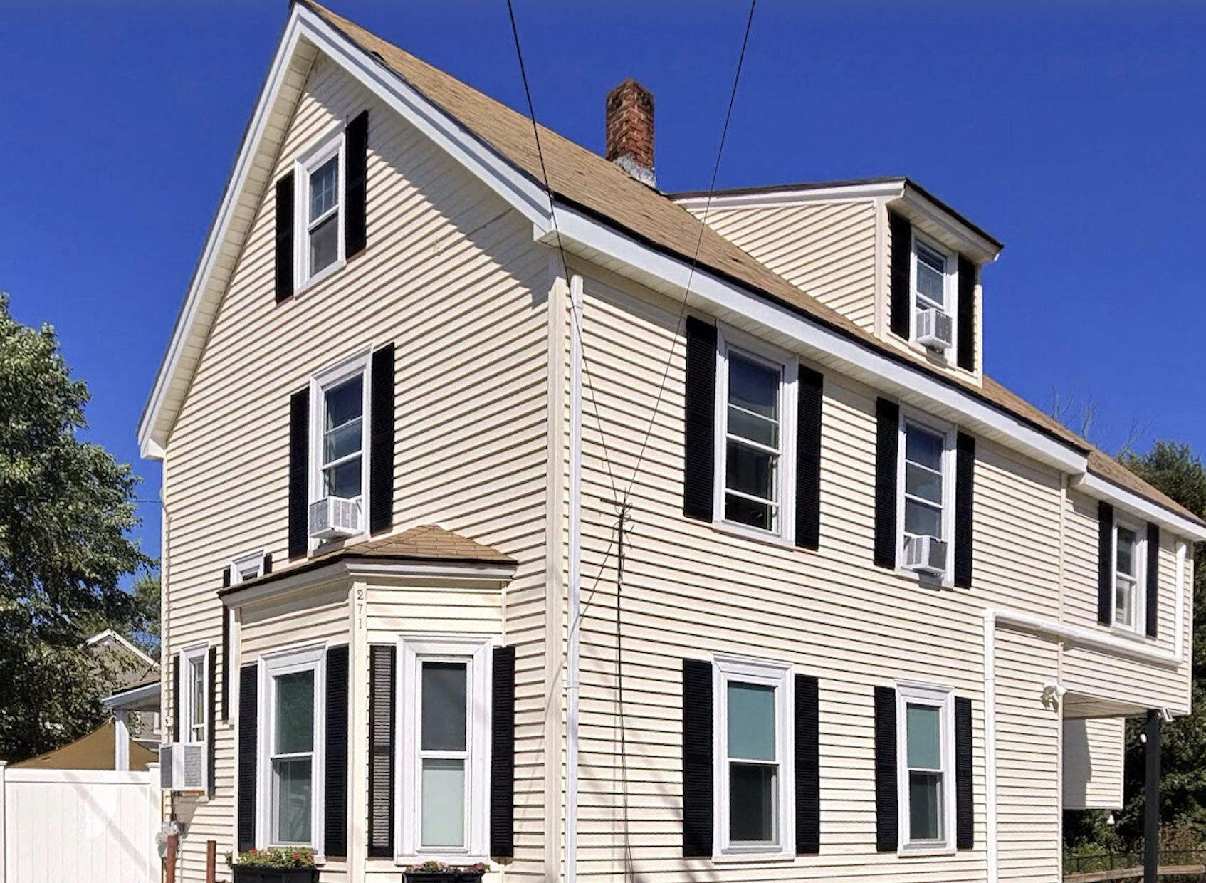 Pet Companions Bed and Biscuit at 271 Main Street in Reading, MA