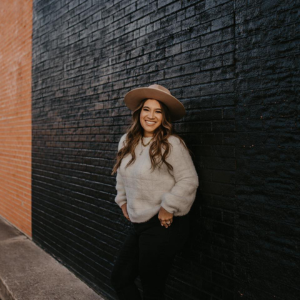 Dayna Renee Photo