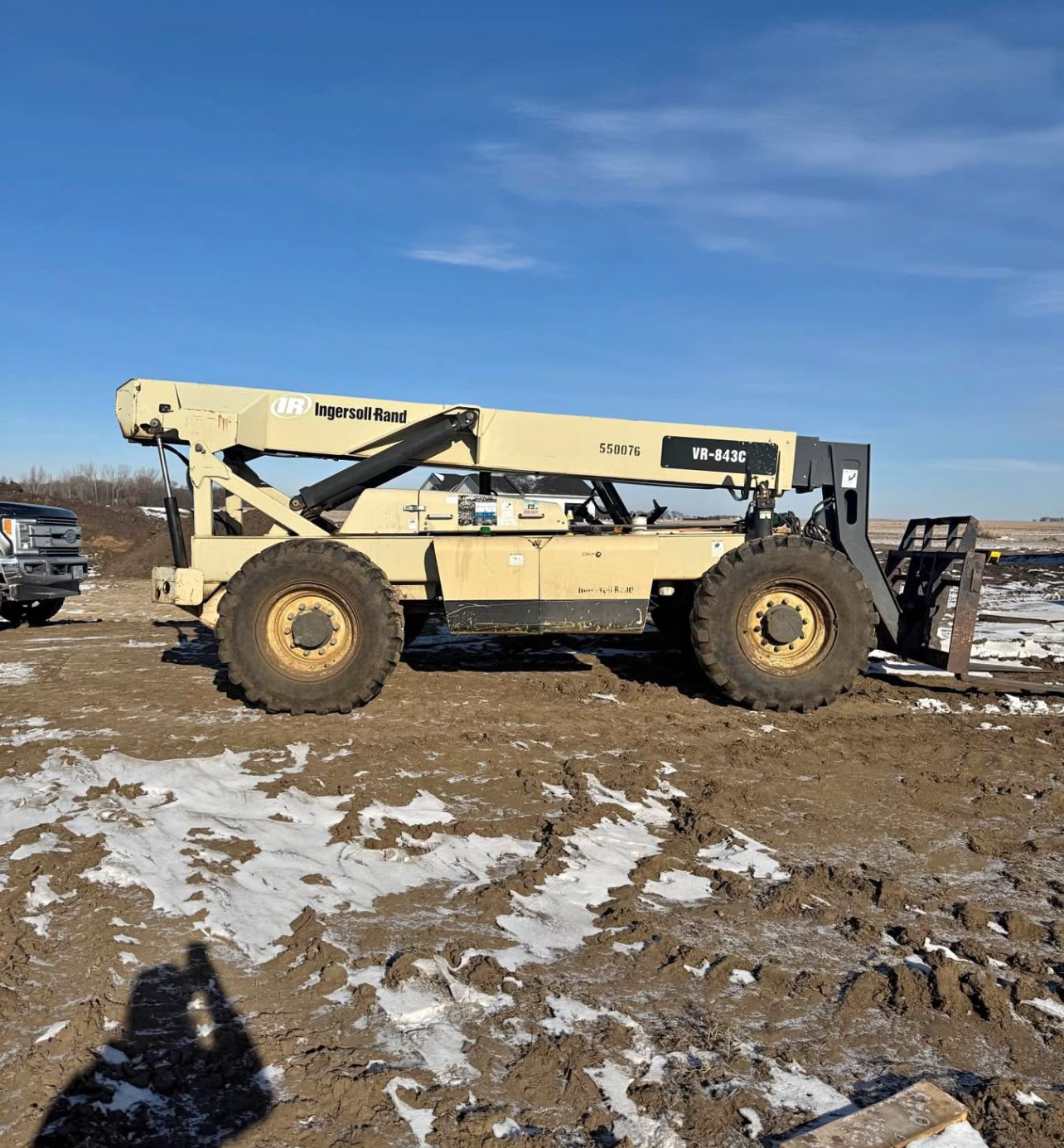 843 Telehandler