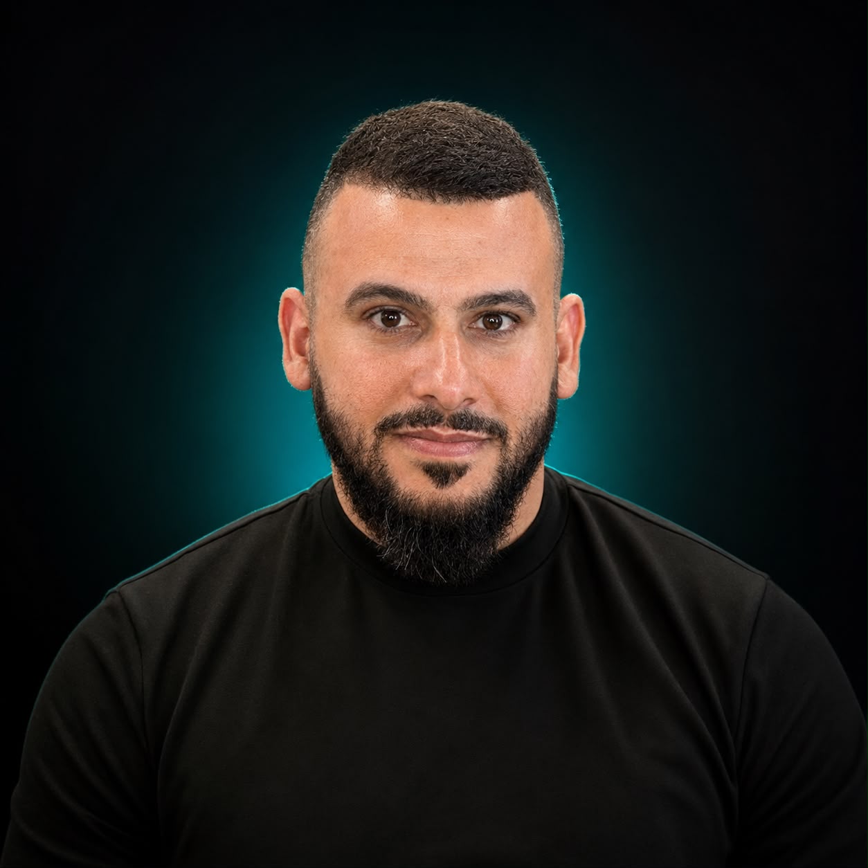 المدرب حسن داود