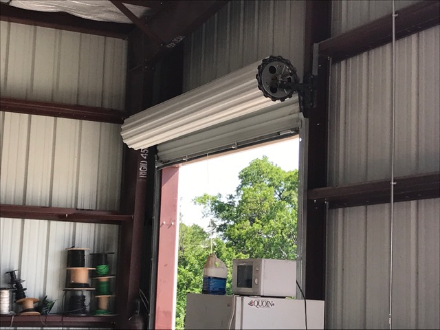 Commercial garage door panel replacement