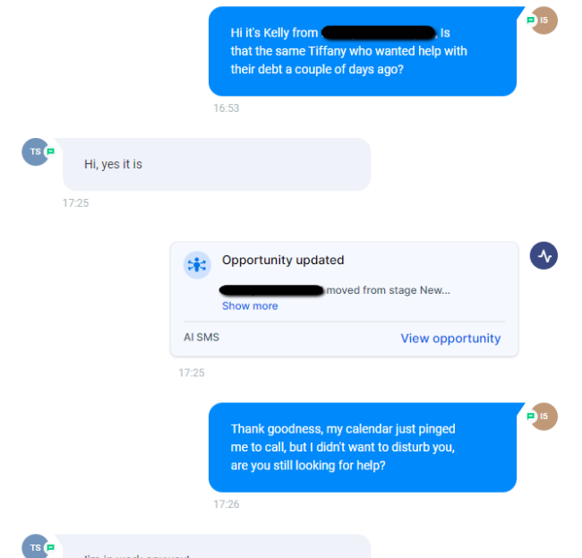 Opening SMS exchange between the reactivation bot and a prospect