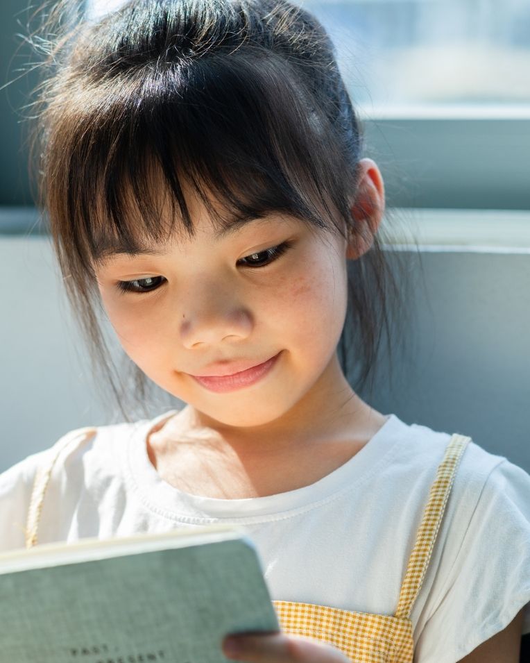 宝塚イングリッシュアカデミー - 英会話 - バイリンガルクラス