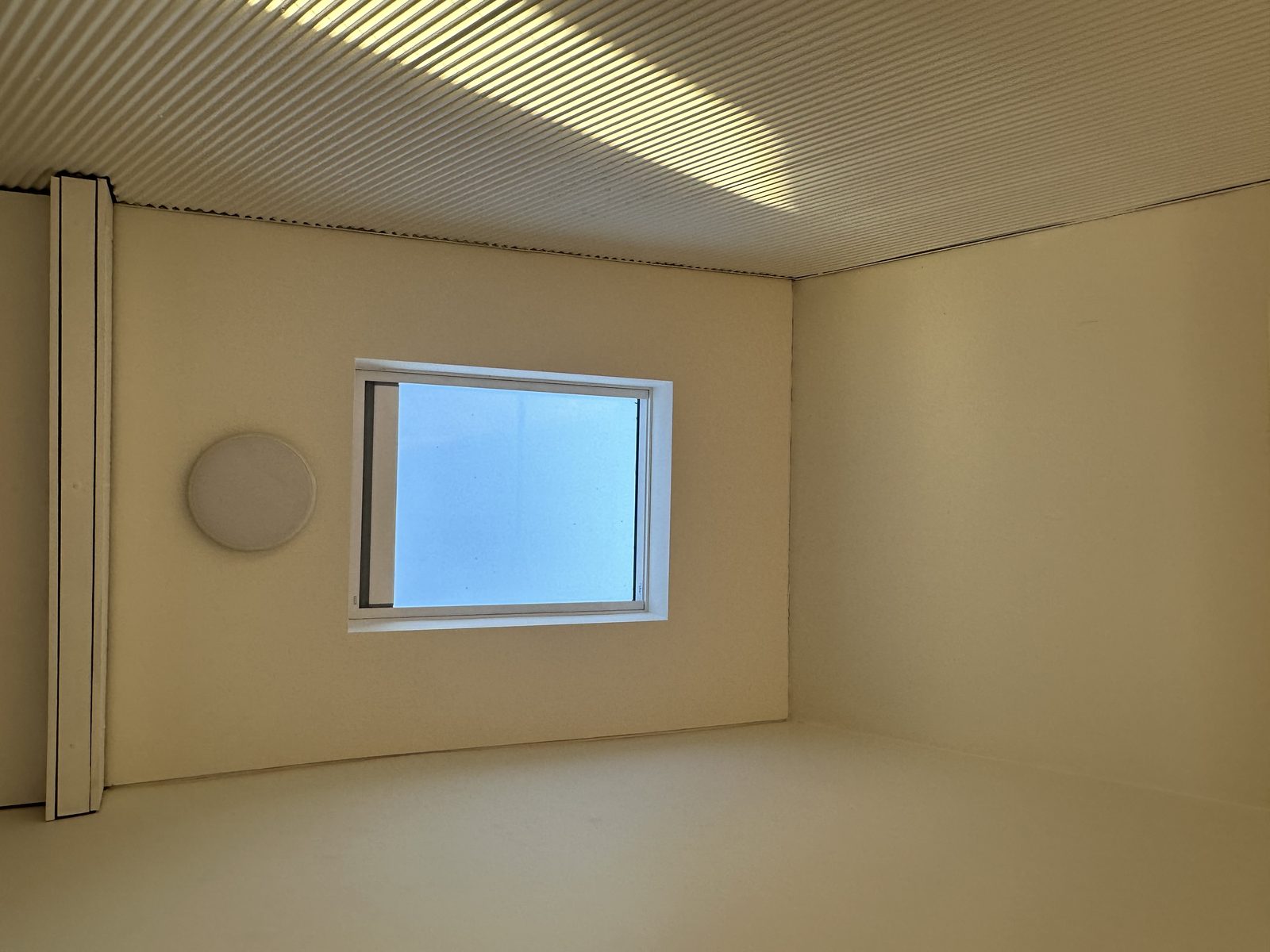 Compact skylight shaft finished and lined