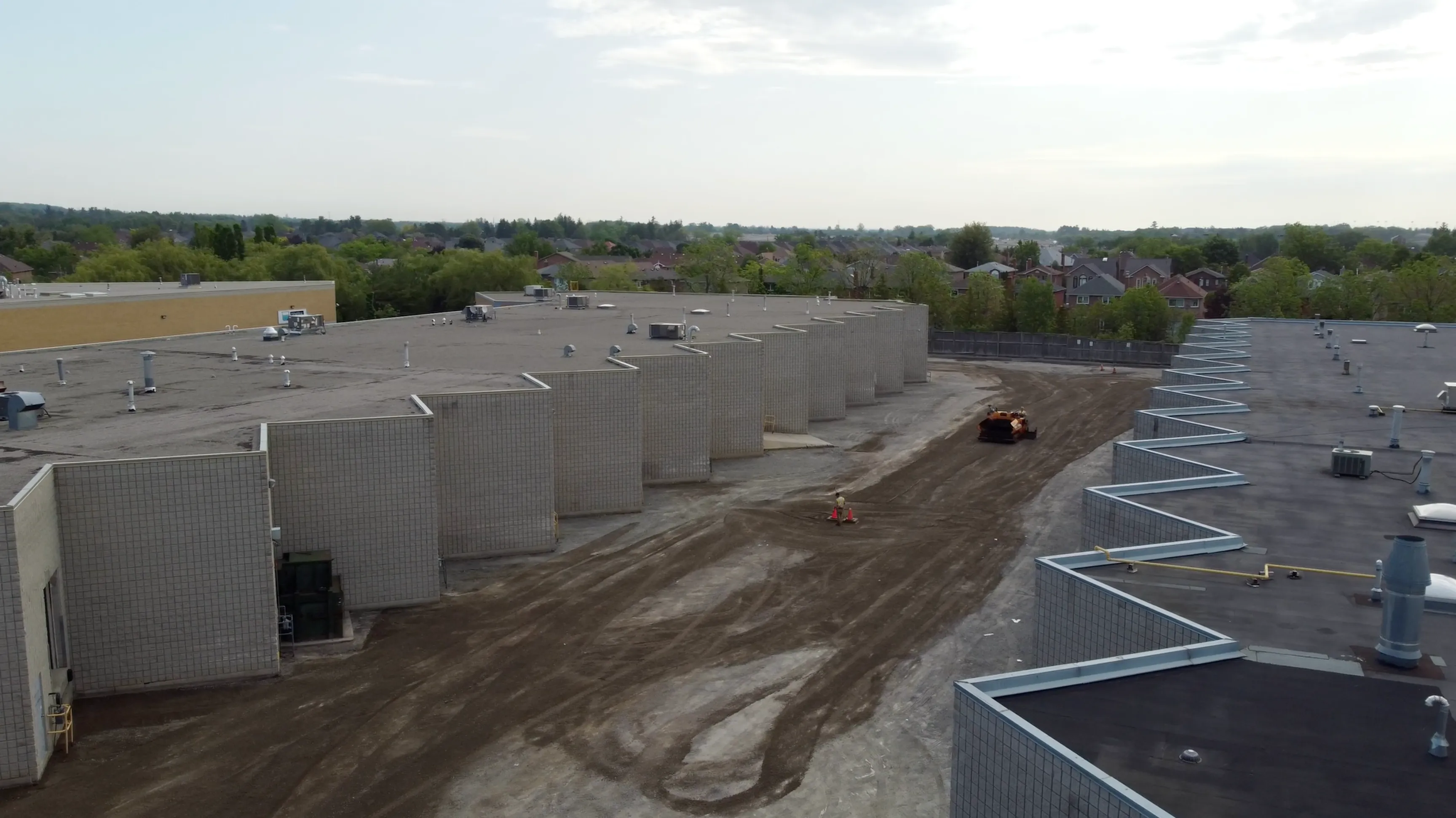 Gravel Grading for Water Drainage | Pavemar Paving