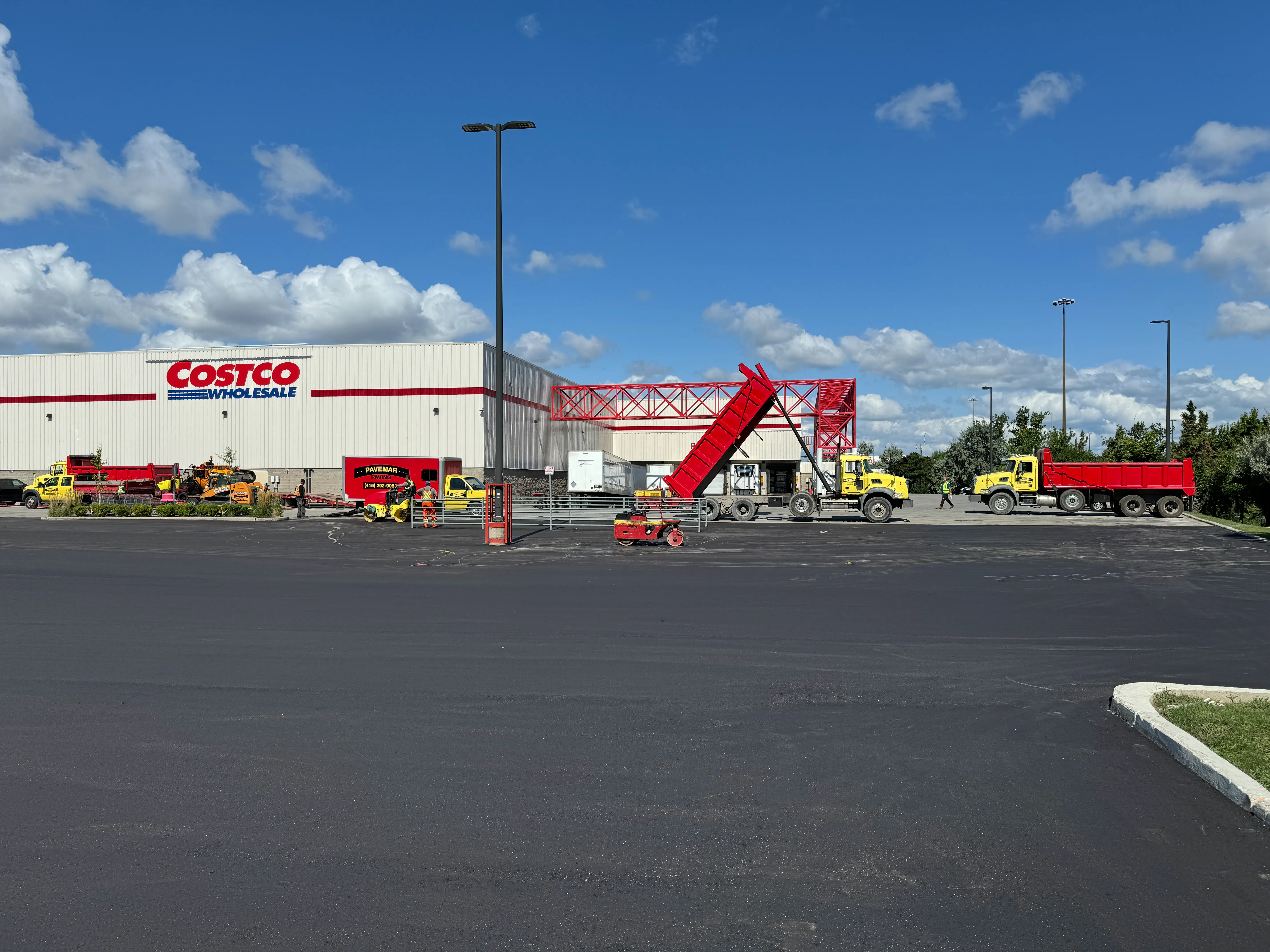 Pathway Paving on Mavis Road in Mississauga| Pavemar Paving