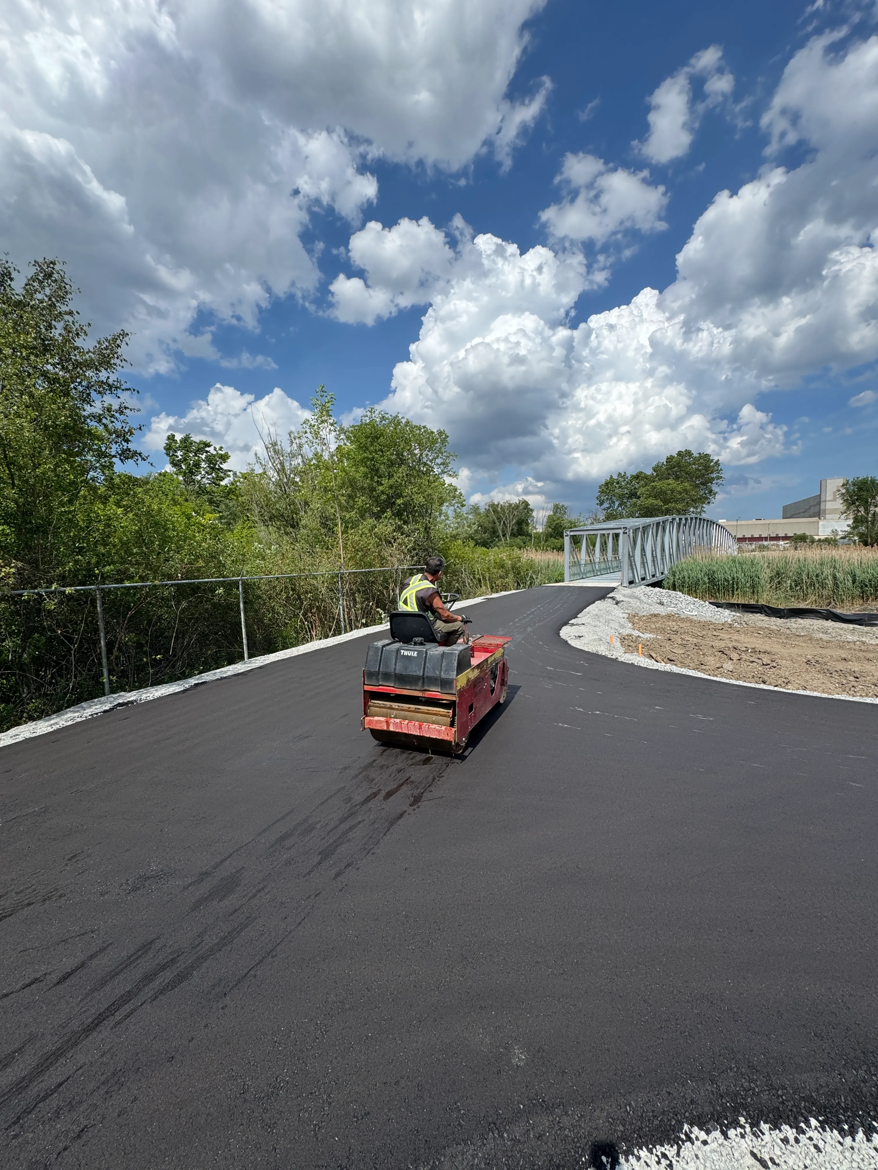 Commercial Asphalt Pathway Paving at Oshawa's Waterfront Trail | Pavemar Paving