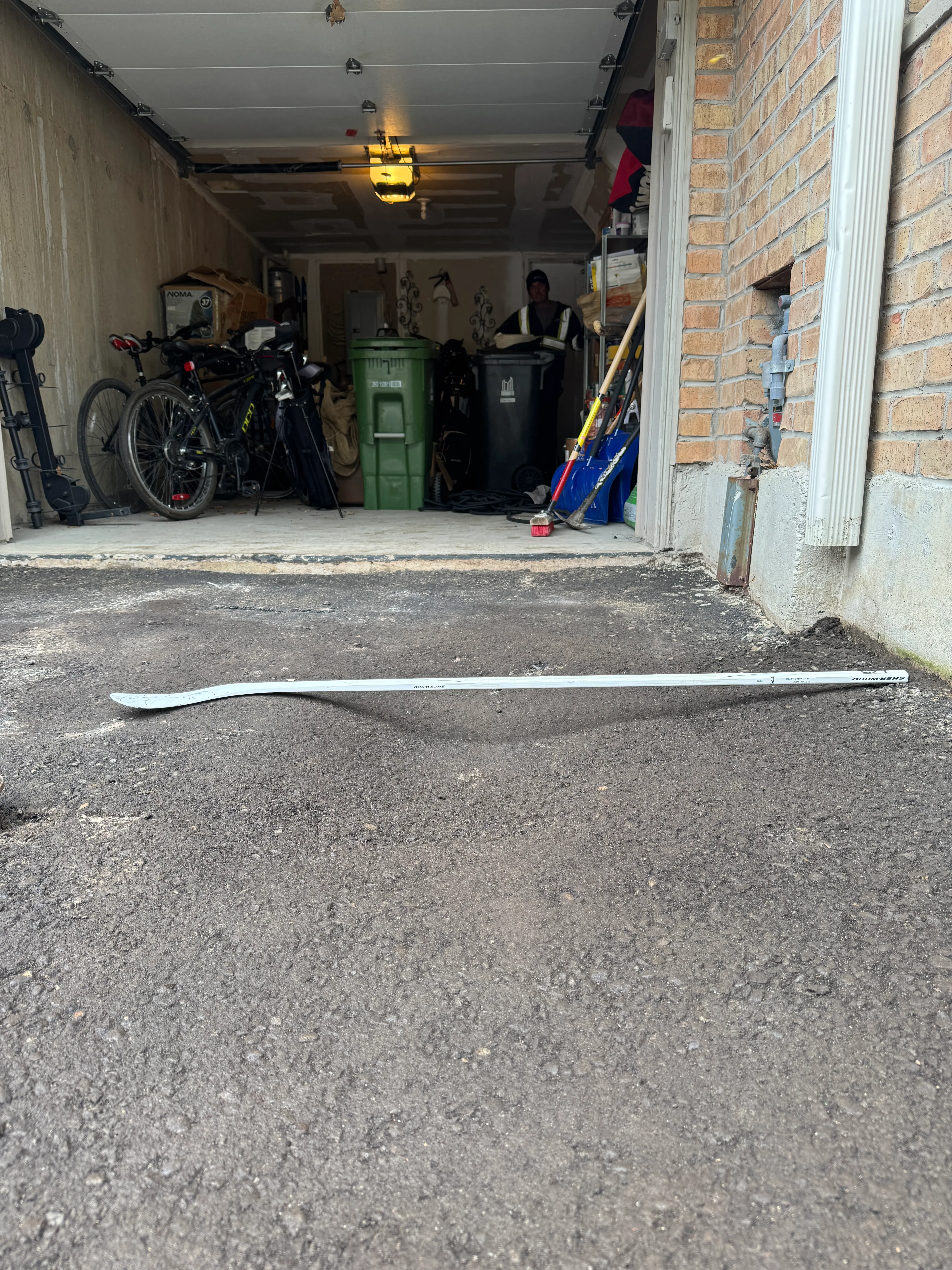 Before Picture - Driveway Repaving | Pavemar Paving