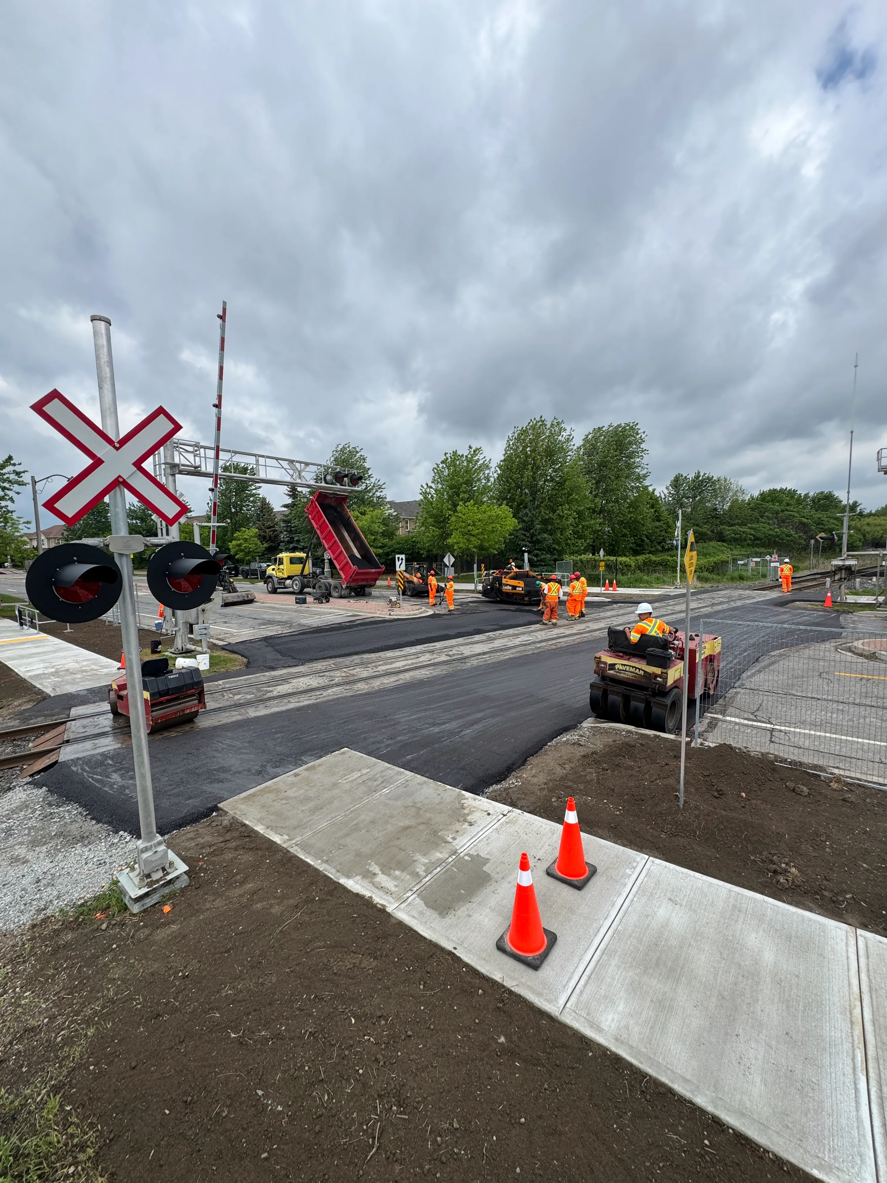 Stouffville GO Hoover Park Drive Asphalt Paving - Whistle Cessation Project | Pavemar Paving