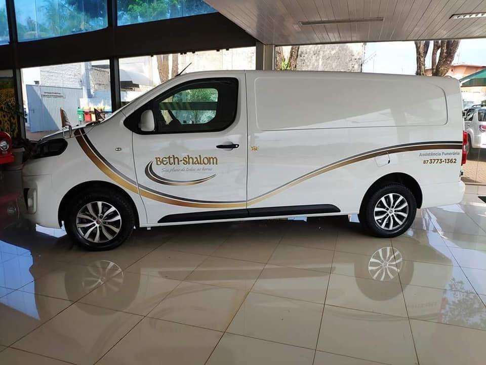 Veículo funerário para traslado da Beth Shalom