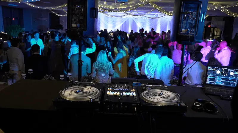Real Wedding at St. Demetrios