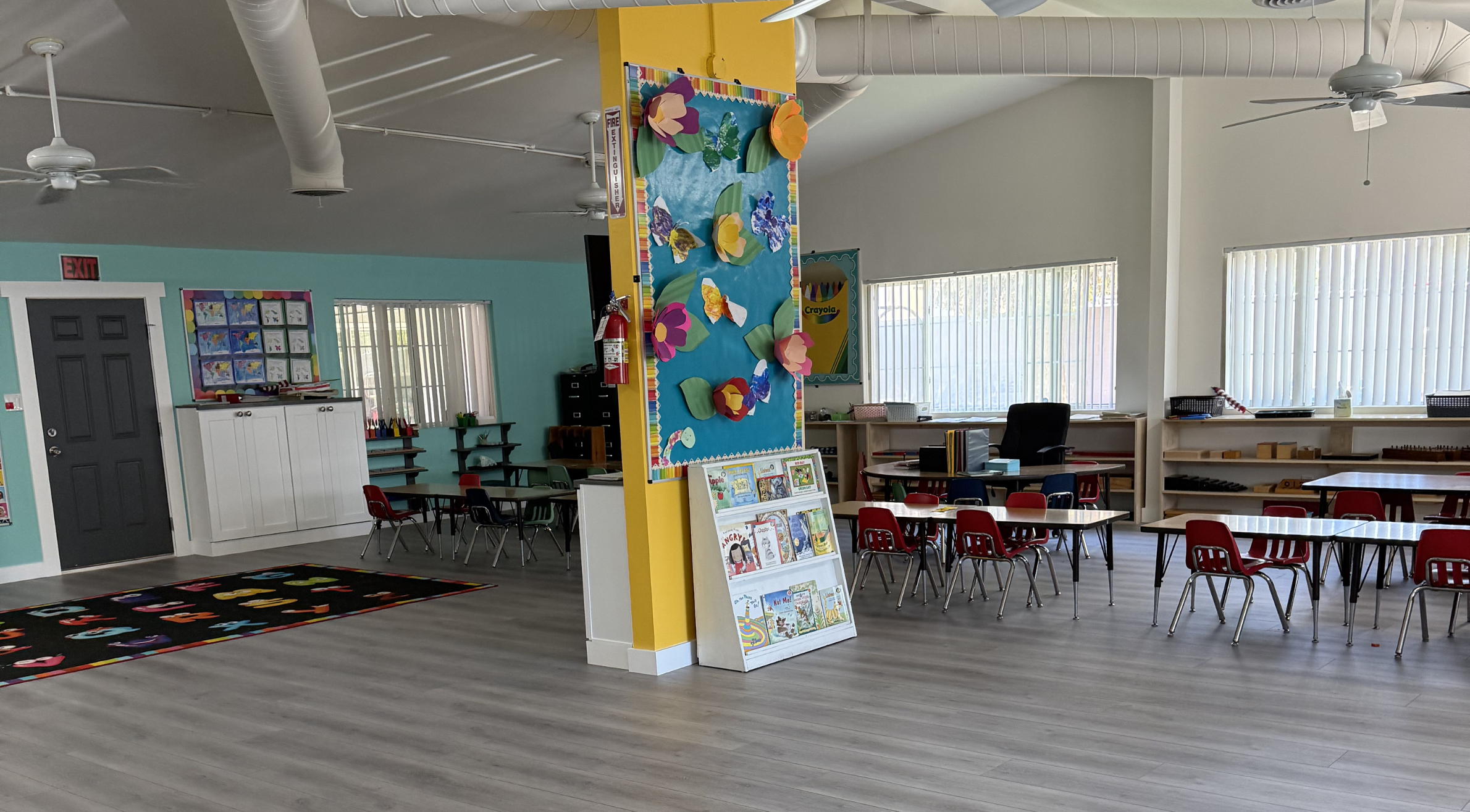 Children learning at the South Riverside Campus