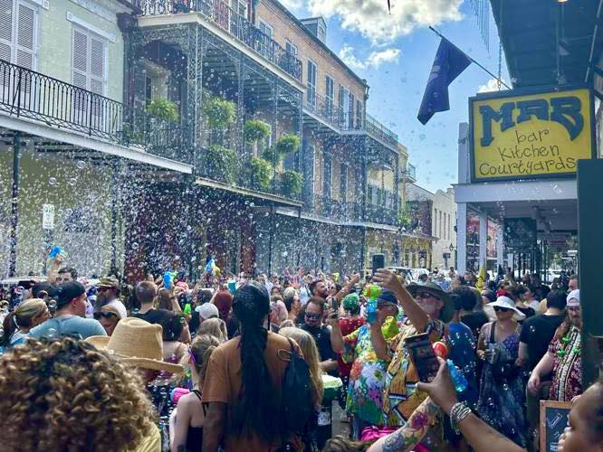 MRB Bar & Kitchen oyster spot in New Orleans