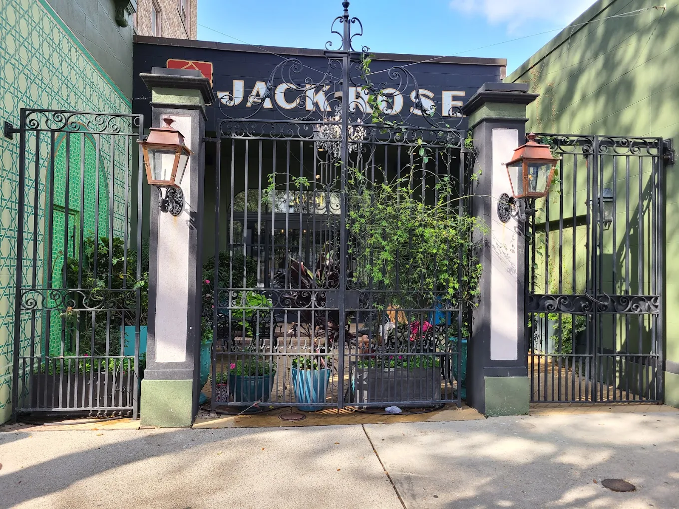 Jack Rose - Inside The Pontchartrain Hotel brunch spot in New Orleans