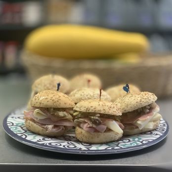 Frady's - One Stop Food Store po’boy spot in New Orleans
