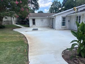 {{ custom_values.service_2 }} in {{custom_values.area_2})