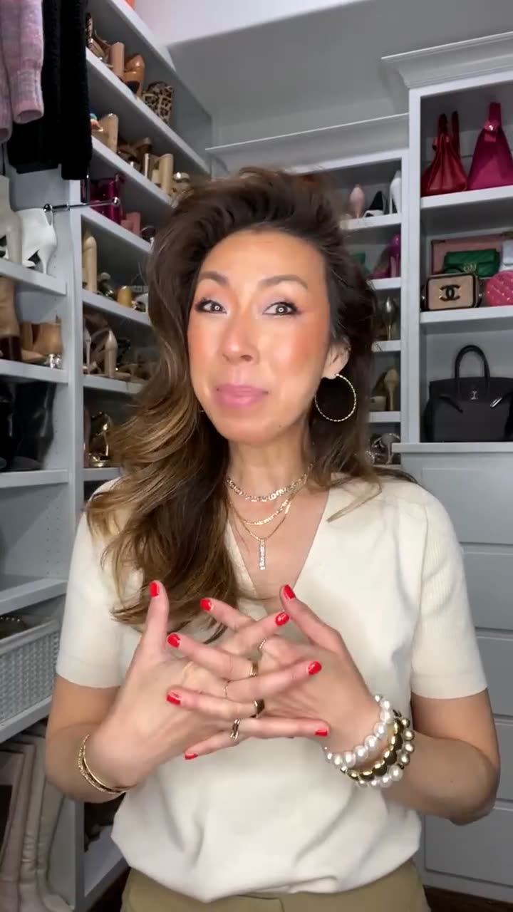 Sam, speaking to camera in her closet studio