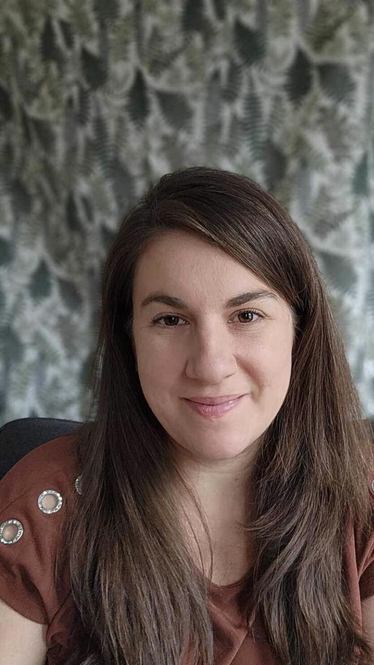 Andrea, @thedomesticatedengineer