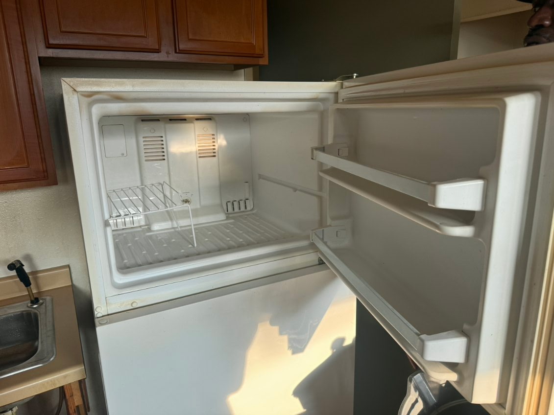 Cleaning job after — refrigerator interior, Milwaukee WI