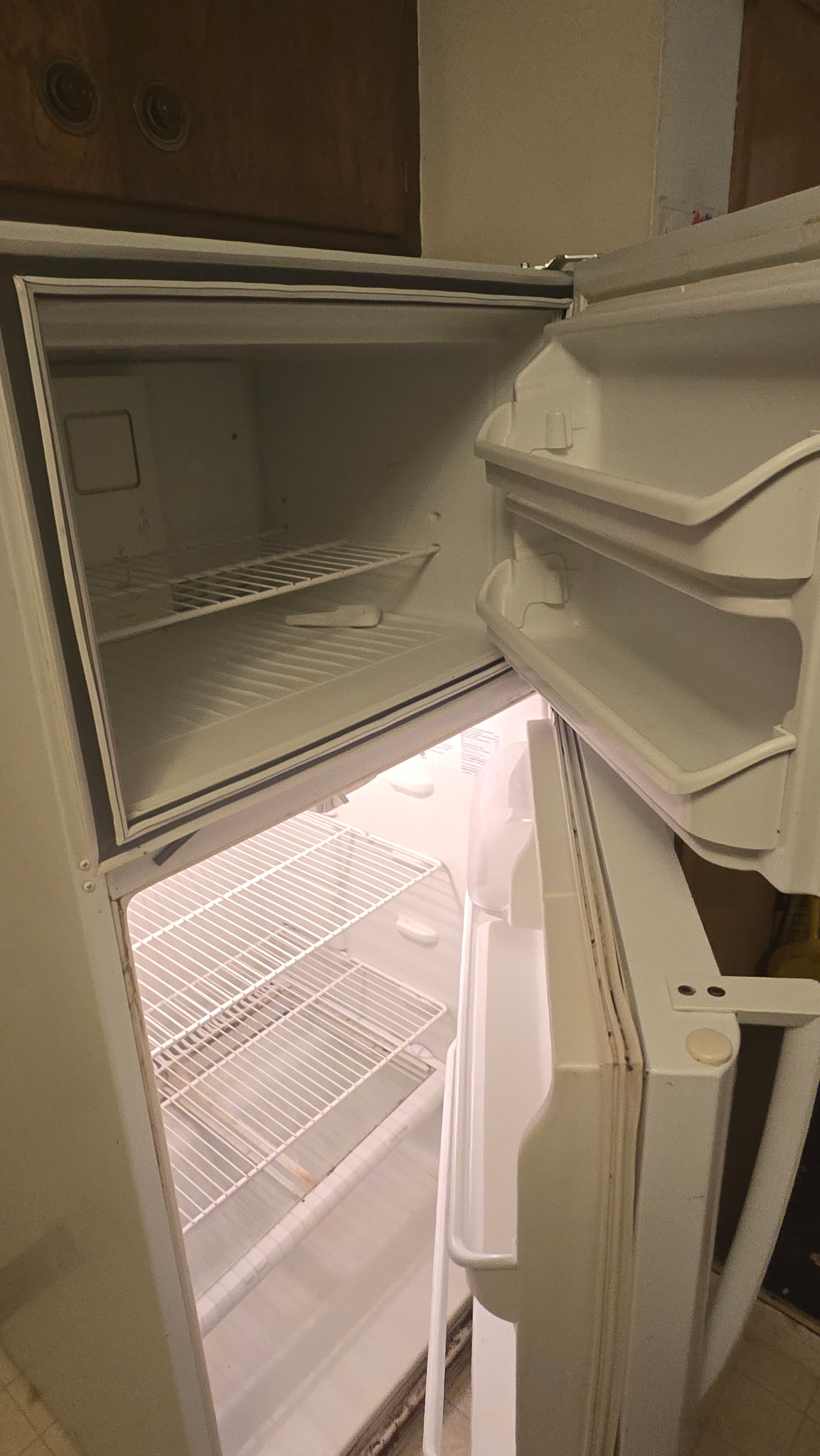 Cleaning job after — refrigerator, Milwaukee WI