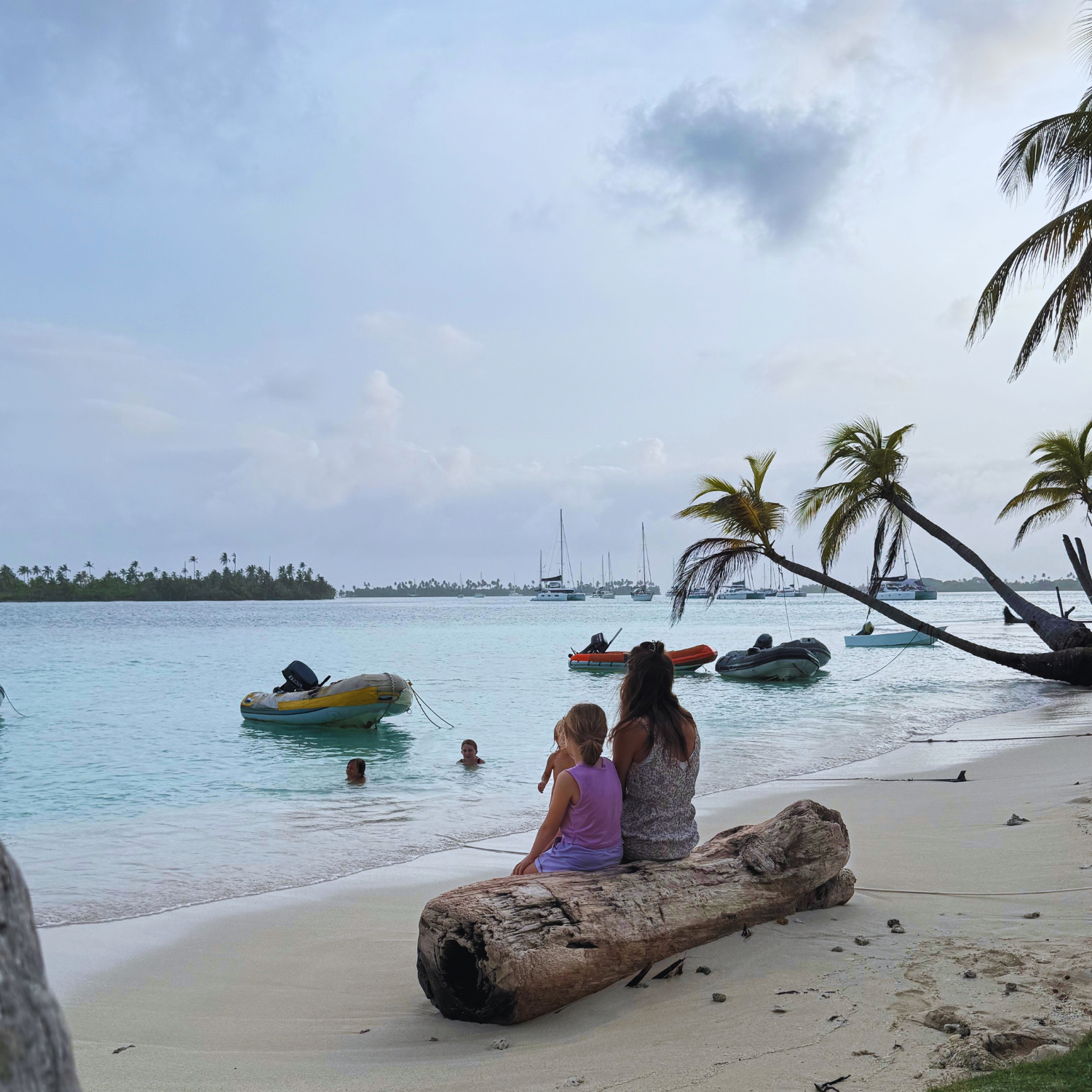 Days afloat in San Blas