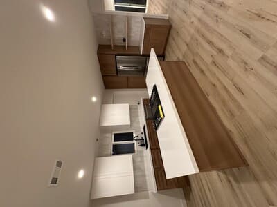 {{ custom_values.service_1 }} in {{custom_values.area_5})