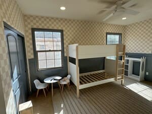 {{ custom_values.service_1 }} in {{custom_values.area_7})