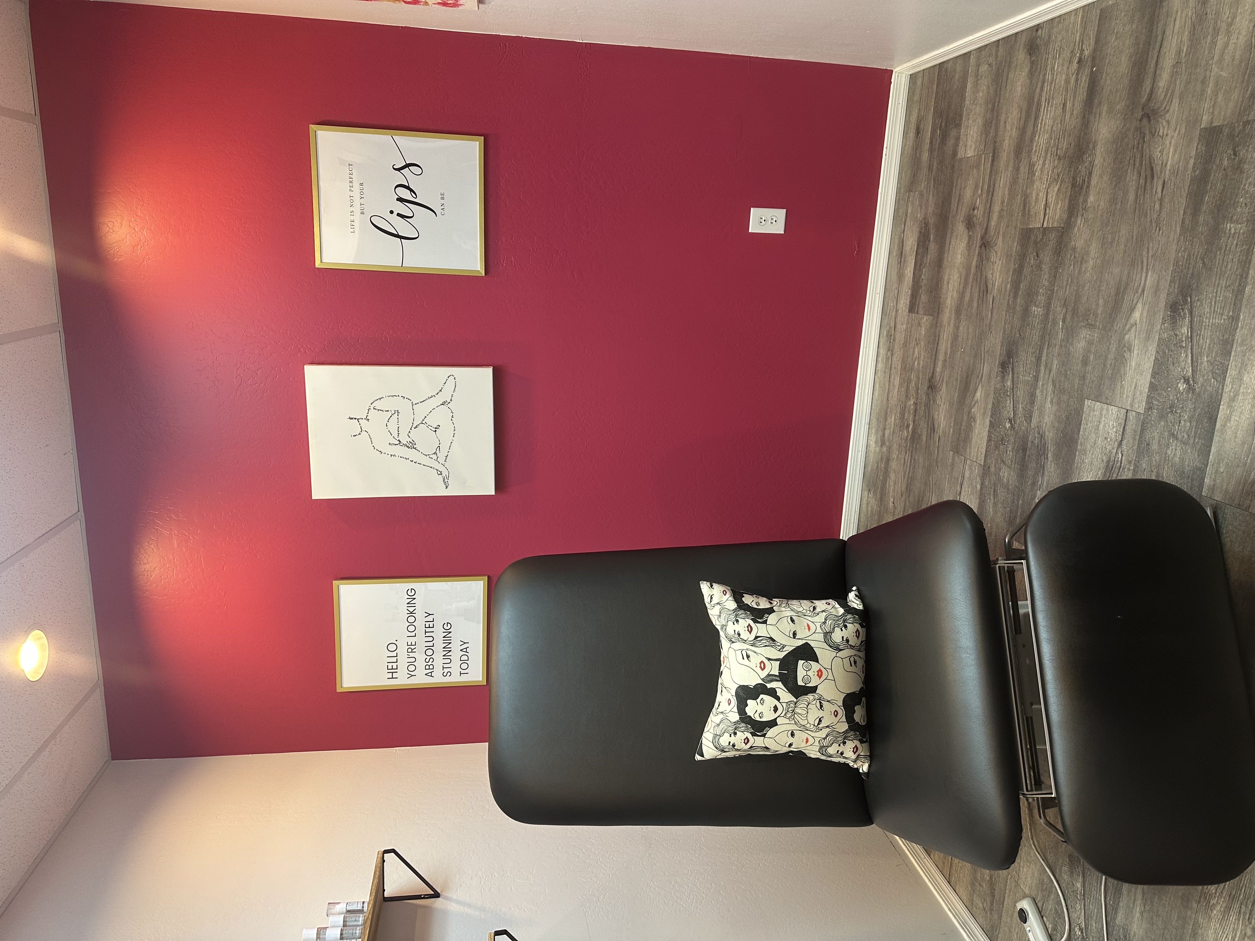 Jenny Knorr Aesthetics interior