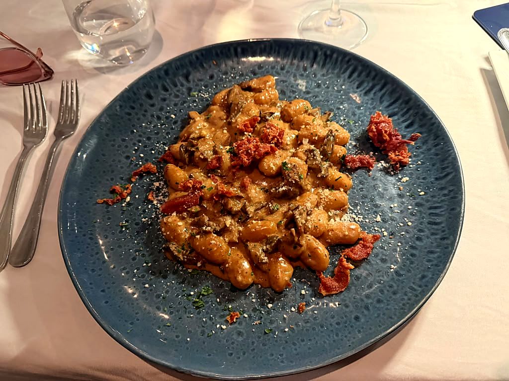 Gnocchi ai Funghi, Gorgonzola & Prosciutto Croccante at Casa Cosenza Oldsmar